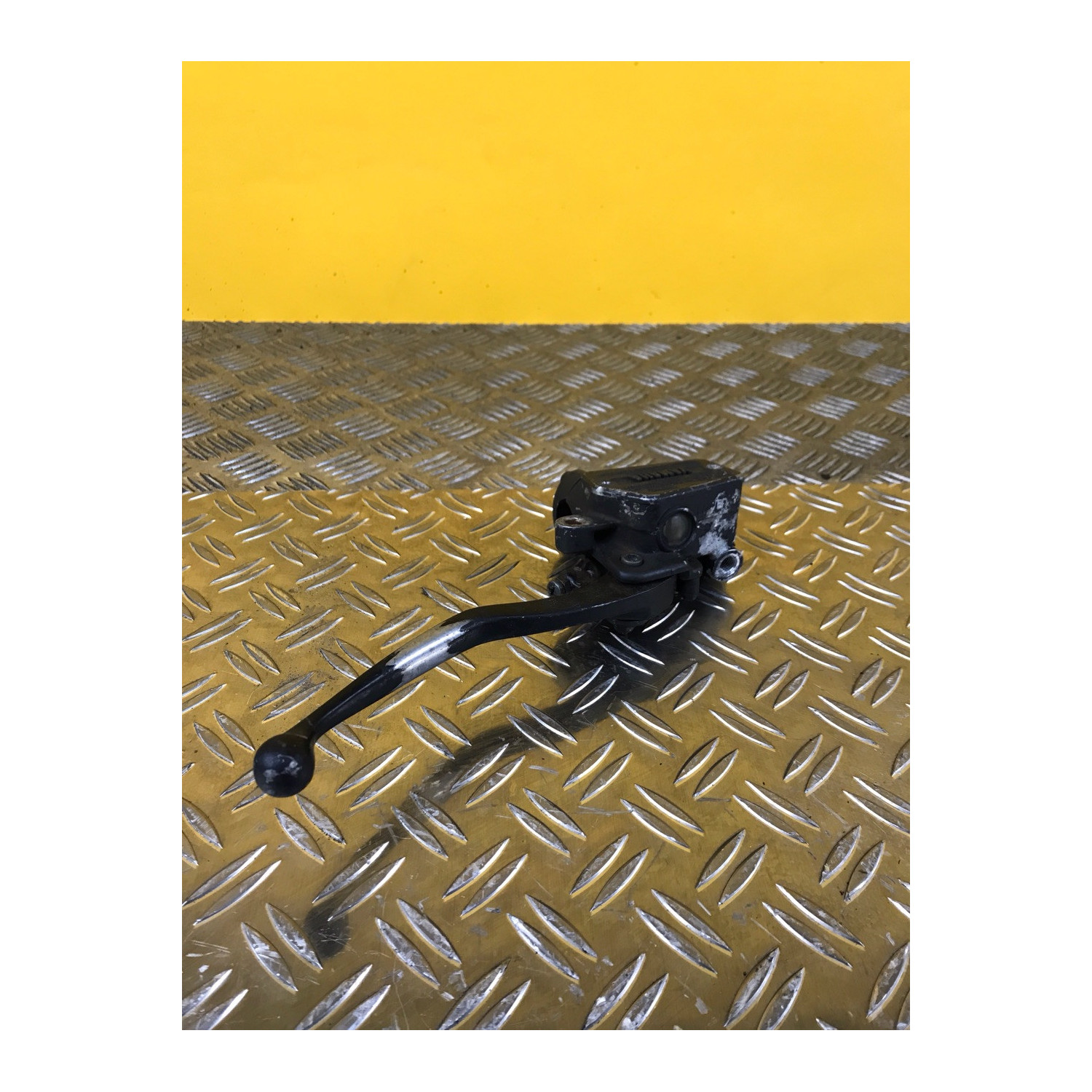 Maitre cylindre frein avant pour YAMAHA VMAX 1200 1999