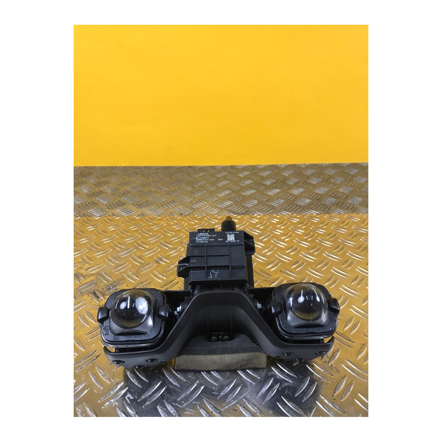 Phare avant pour YAMAHA TRACER 700 2020