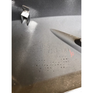 Carenage lateral gauche pour YAMAHA XMAX 125 2013