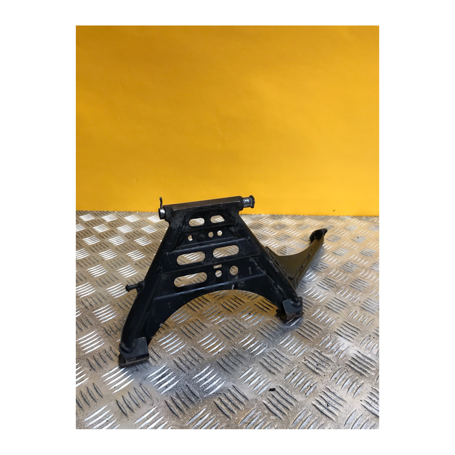 Béquille centrale pour SUZUKI BURGMAN 125 2018
