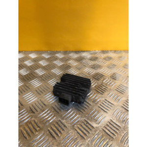 Régulateur de tension pour SUZUKI BURGMAN 125 2018