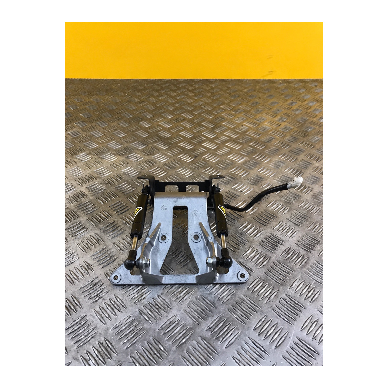 Verin de selle pour YAMAHA T MAX 530 2019