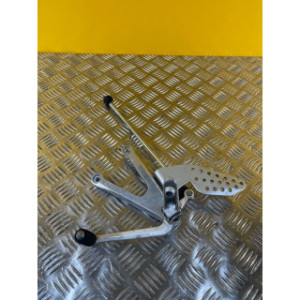 Platine repose pieds avant gauche pour YAMAHA R 1 2002