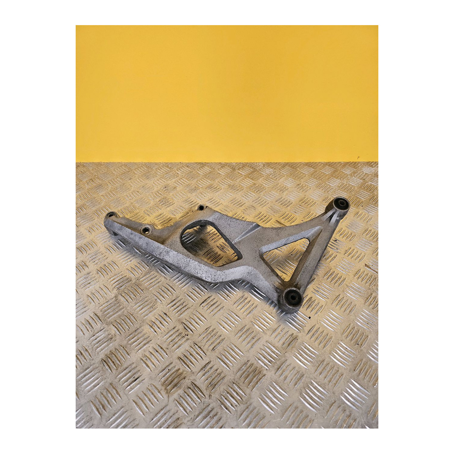 Support echappement pour GILERA GP 800 2012