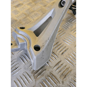Demi guidon gauche pour GILERA GP 800 2012