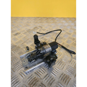 Moteur + support de bulle pour GILERA GP 800 2012