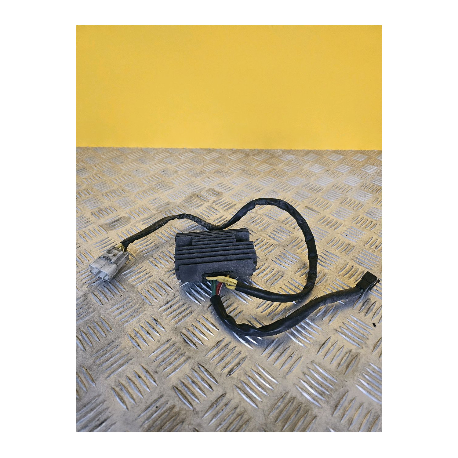 Régulateur de tension pour GILERA GP 800 2012