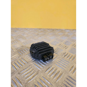 Régulateur de tension pour YAMAHA XMAX 125 2013