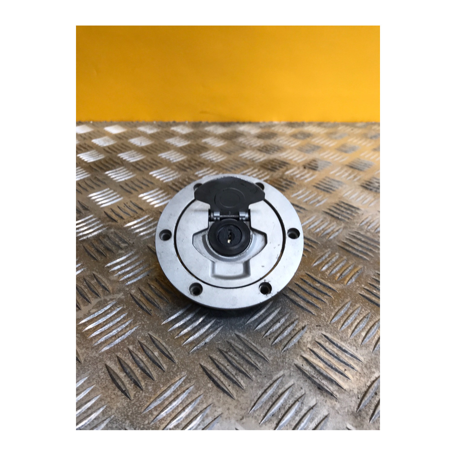 Bouchon ou trappe de réservoir pour BMW R 850 RT 2005