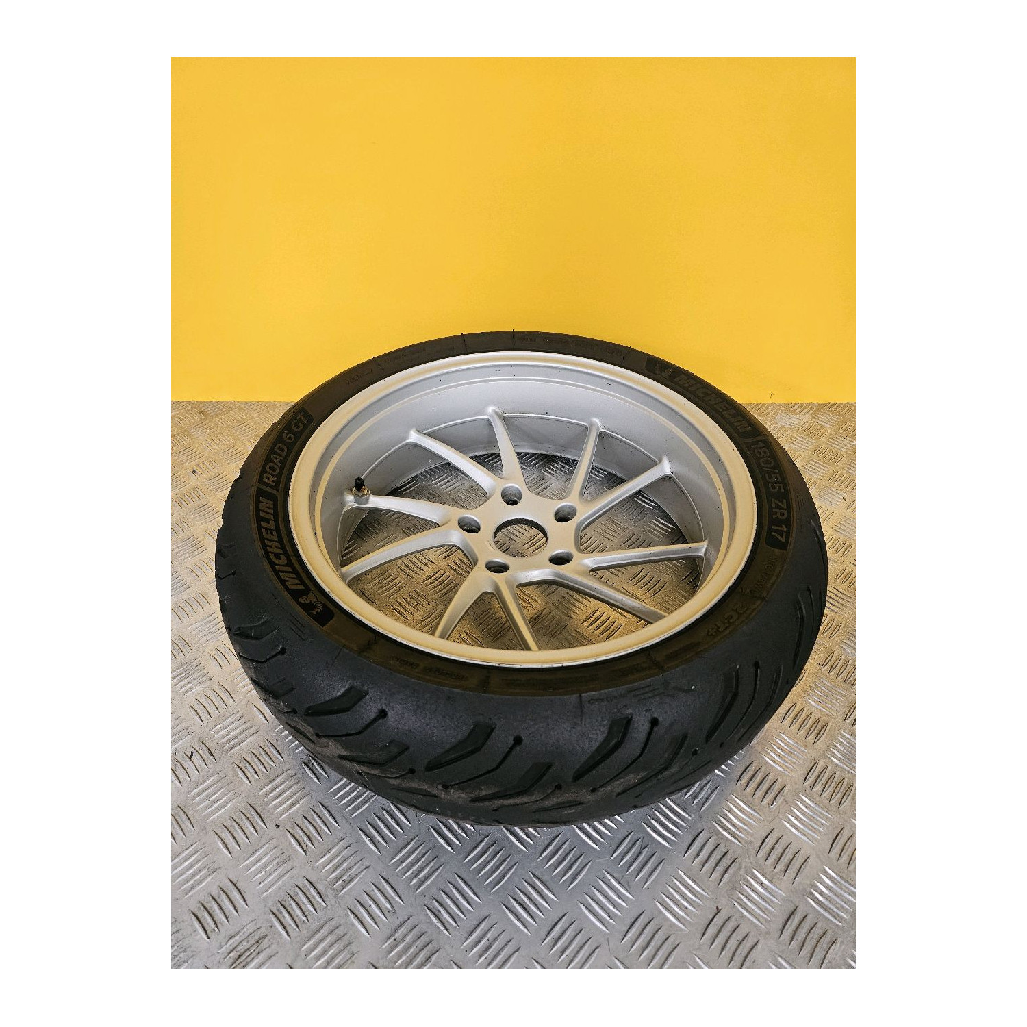 Roue arrière complete pour BMW R 1200 RT 2016
