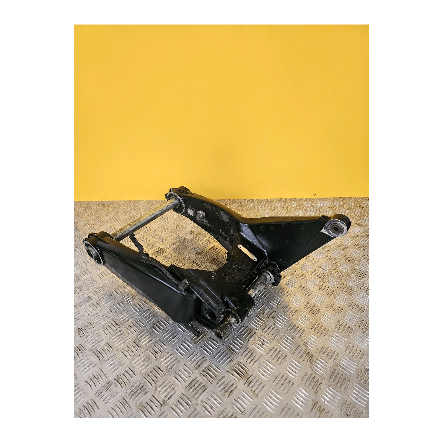 Bras oscillant pour GILERA GP 800 2012