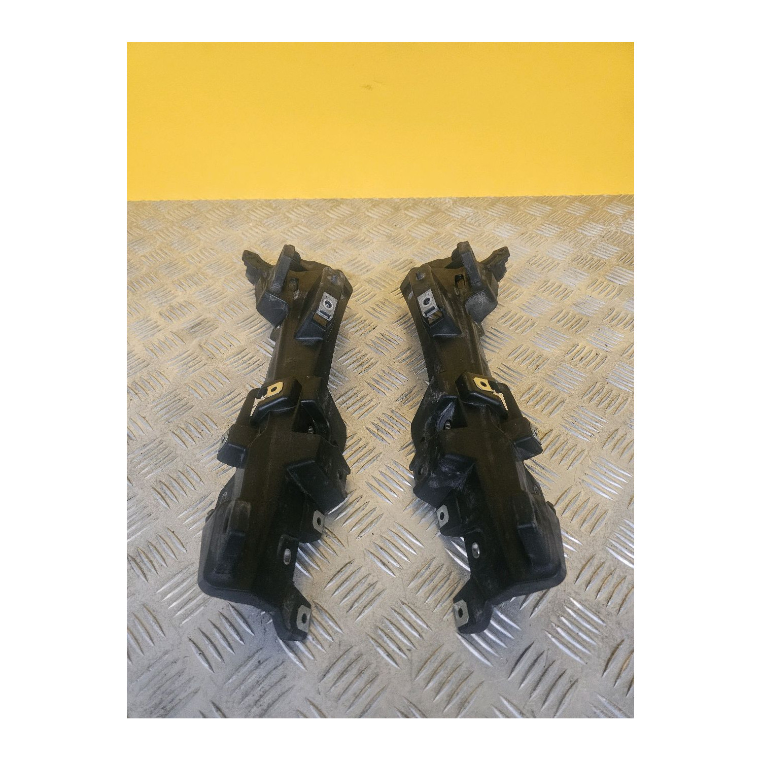 SUPPORT VALISES LATERAL pour BMW R 1200 RT 2016