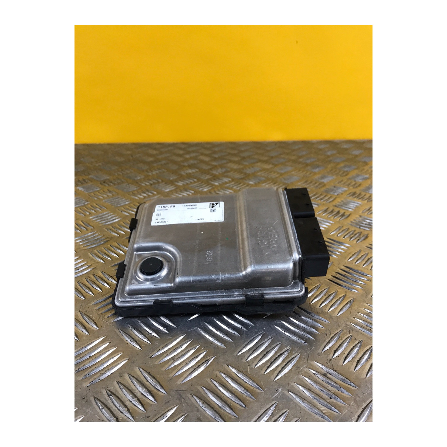 Boitier cdi pour PIAGGIO MP3 530 2024