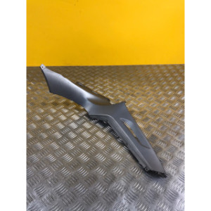 Cache laterale droit pour PIAGGIO BEVERLY 350 2017