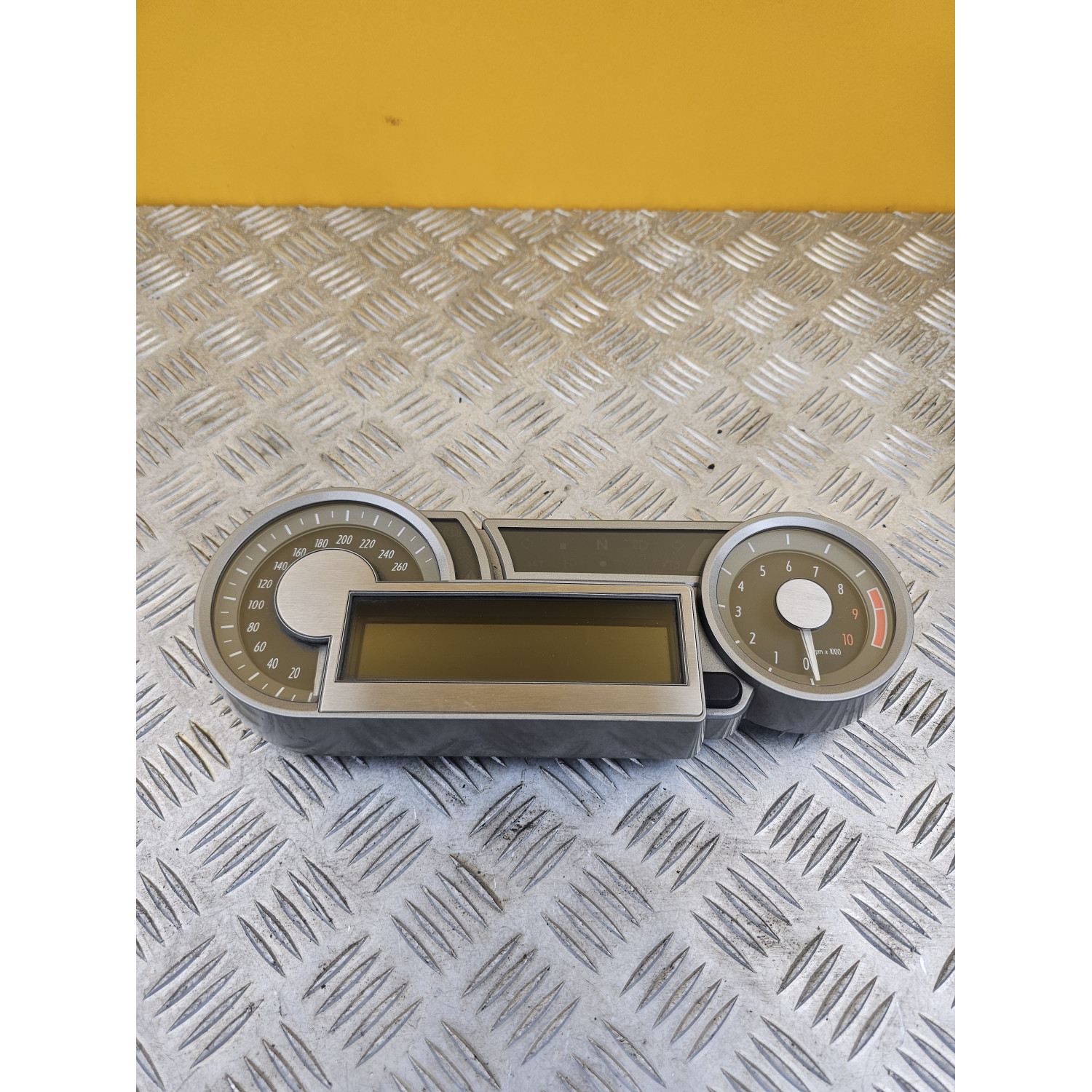 Compteur tableau de bord pour BMW K 1600 GT 2013
