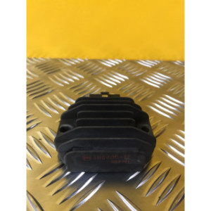 Régulateur pour YAMAHA XMAX 125 2011