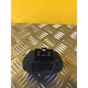 Régulateur pour YAMAHA XMAX 125 2011