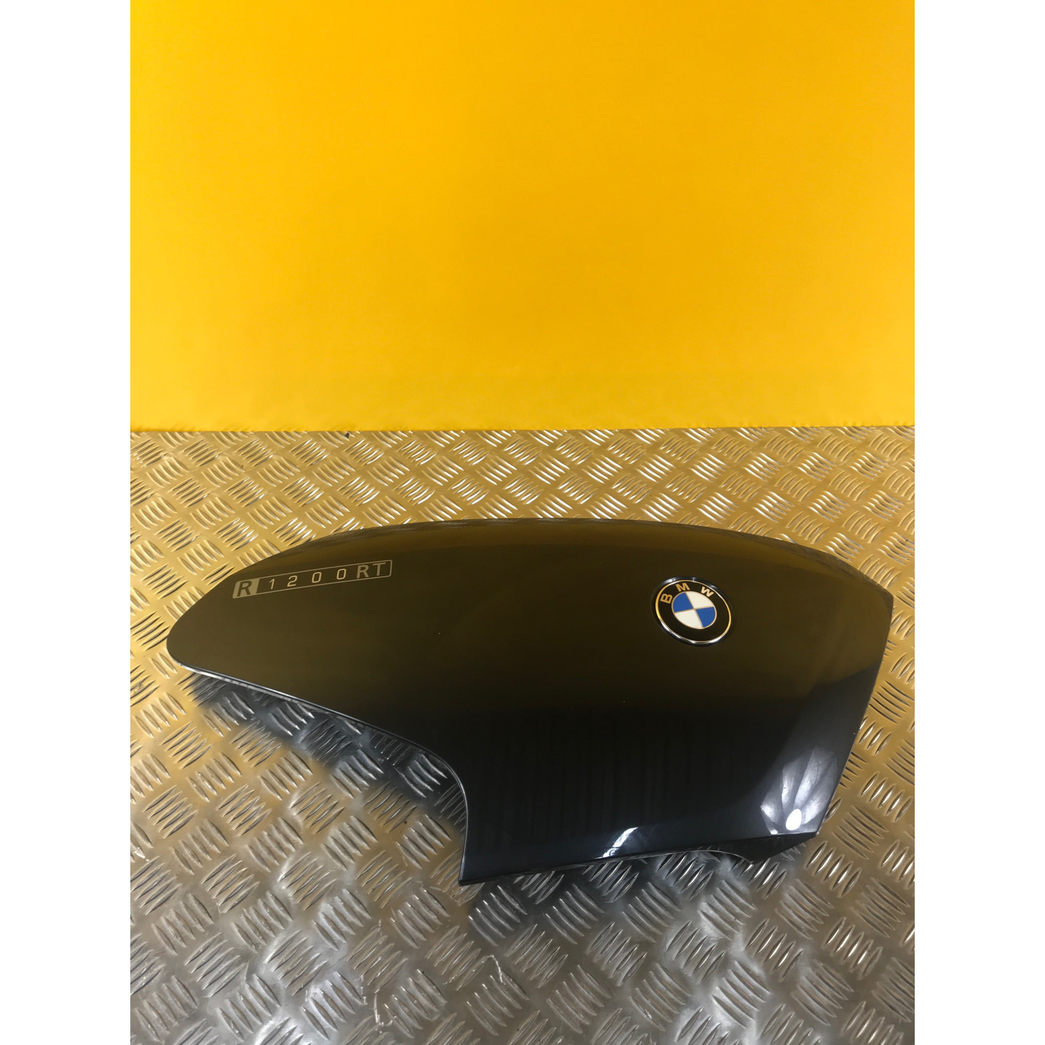 Flanc de carénage droit pour BMW R 1200 RT 2006