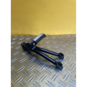 Platine repose pieds arrière droite pour MOTO GUZZI V7 III RACER 750 2018