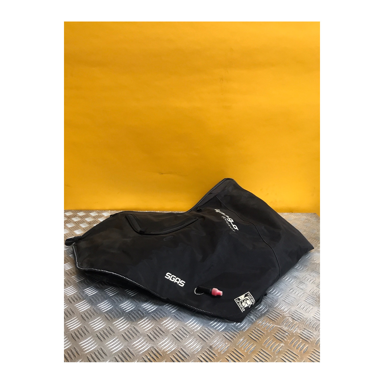 Tablier pour PEUGEOT KISBEE 50