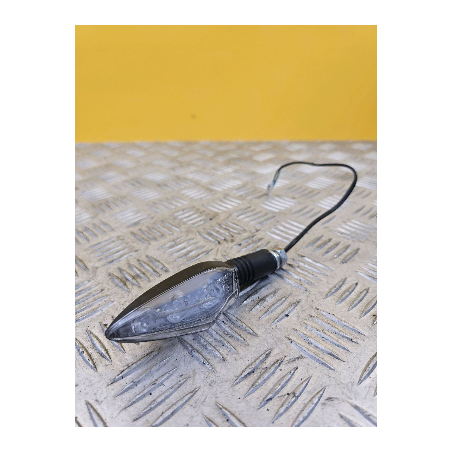 Clignotant avant droit pour BENELLI BN 125 2020
