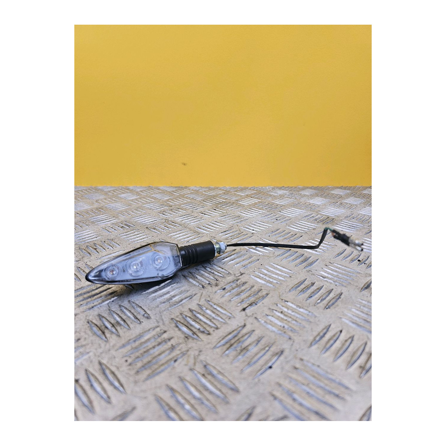 Clignotant avant gauche pour BENELLI BN 125 2020