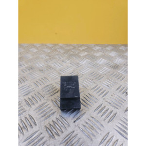 Relais pour YAMAHA FAZER 600 2004