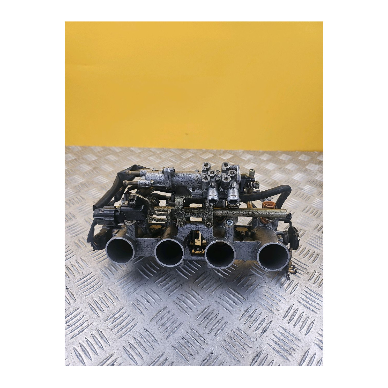 Rampe injection pour YAMAHA FAZER 600 2004