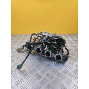 Rampe injection pour YAMAHA FAZER 600 2004