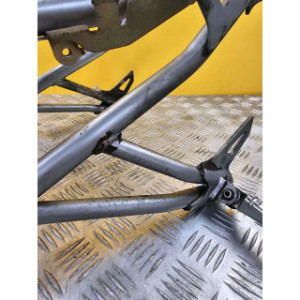 Boucle arrière pour YAMAHA FAZER 600 2004