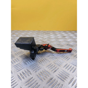 Maitre cylindre frein avant pour YAMAHA FAZER 600 2004