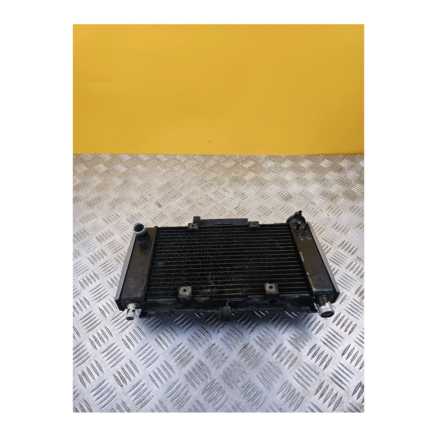 Radiateur d'eau pour YAMAHA FAZER 600 2004