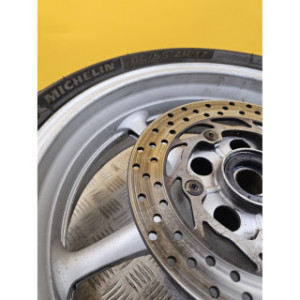 Jante arrière pour YAMAHA FAZER 600 2004