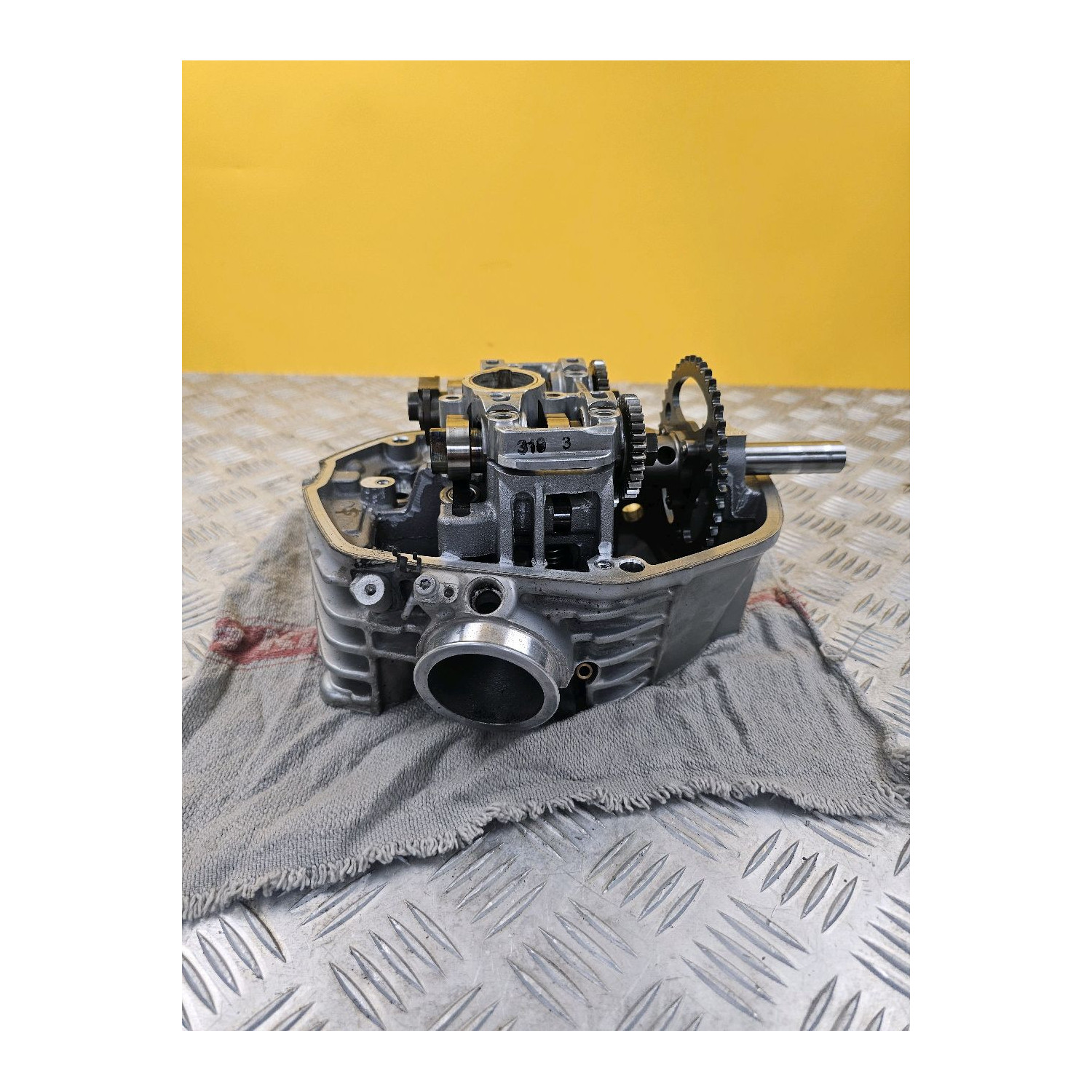Culasse gauche pour BMW R 1200 RT 2016