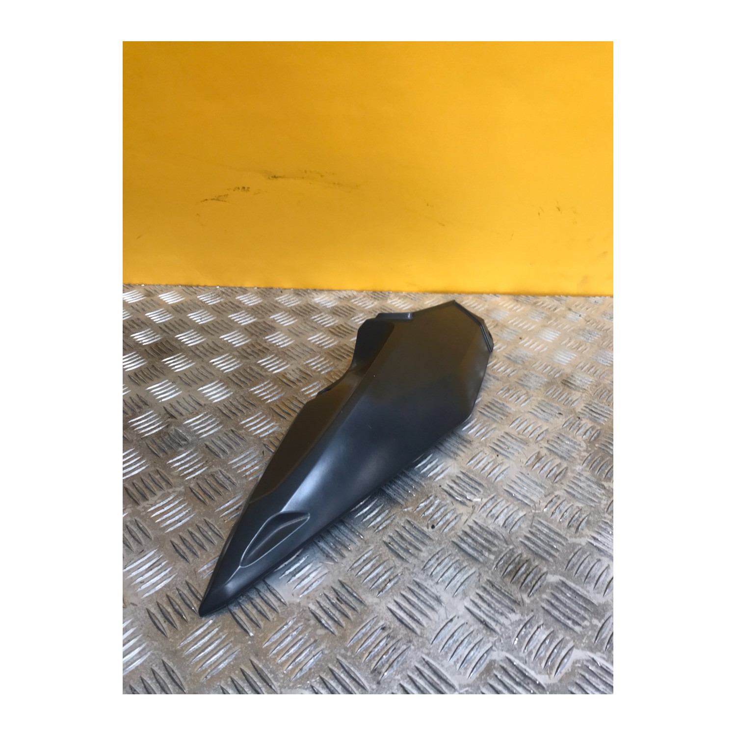 Cache laterale droit pour BMW K 1600 GT 2013
