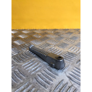 Repose pied arrière gauche pour PEUGEOT TKR 50 2006