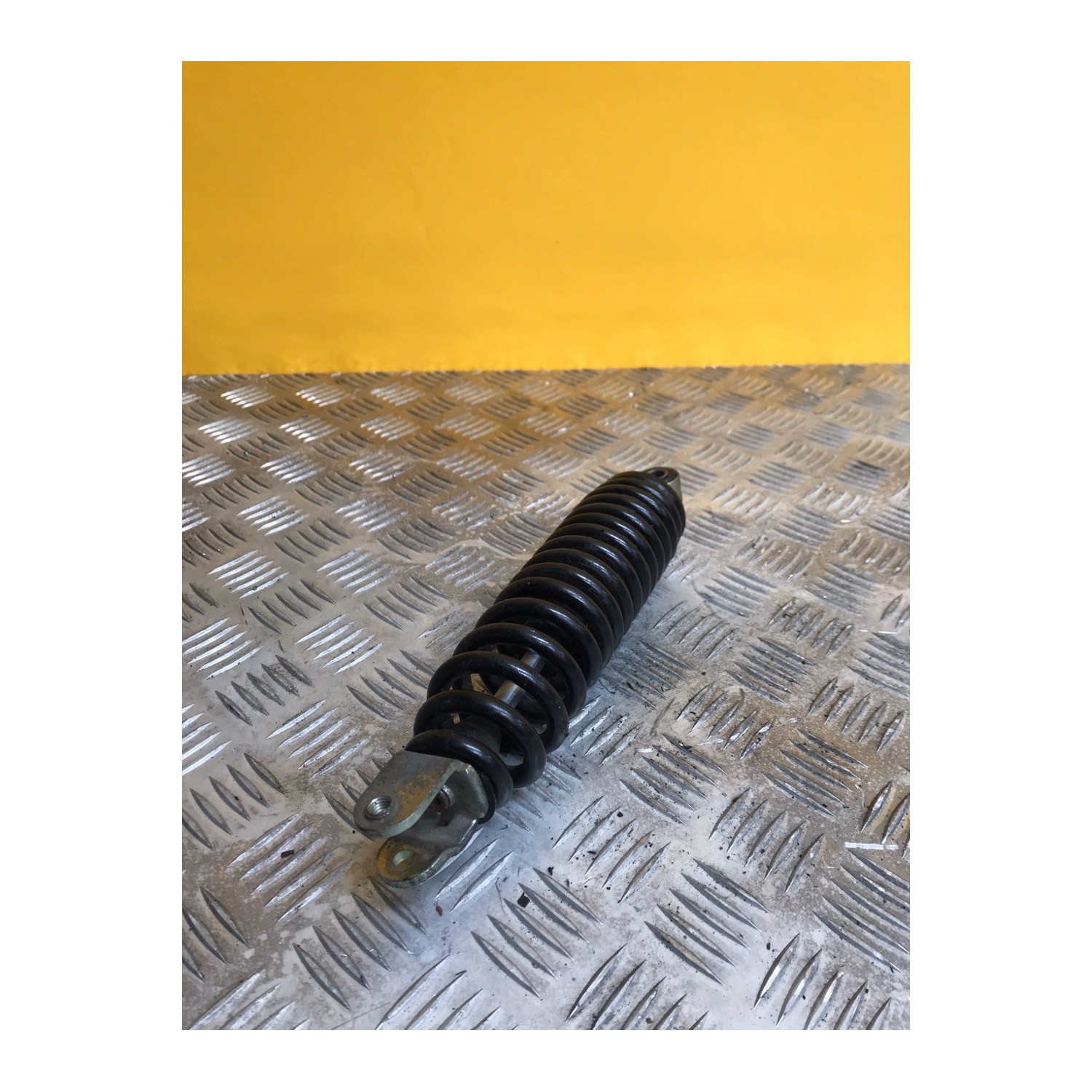 Amortisseur arrière pour PEUGEOT TKR 50 2006