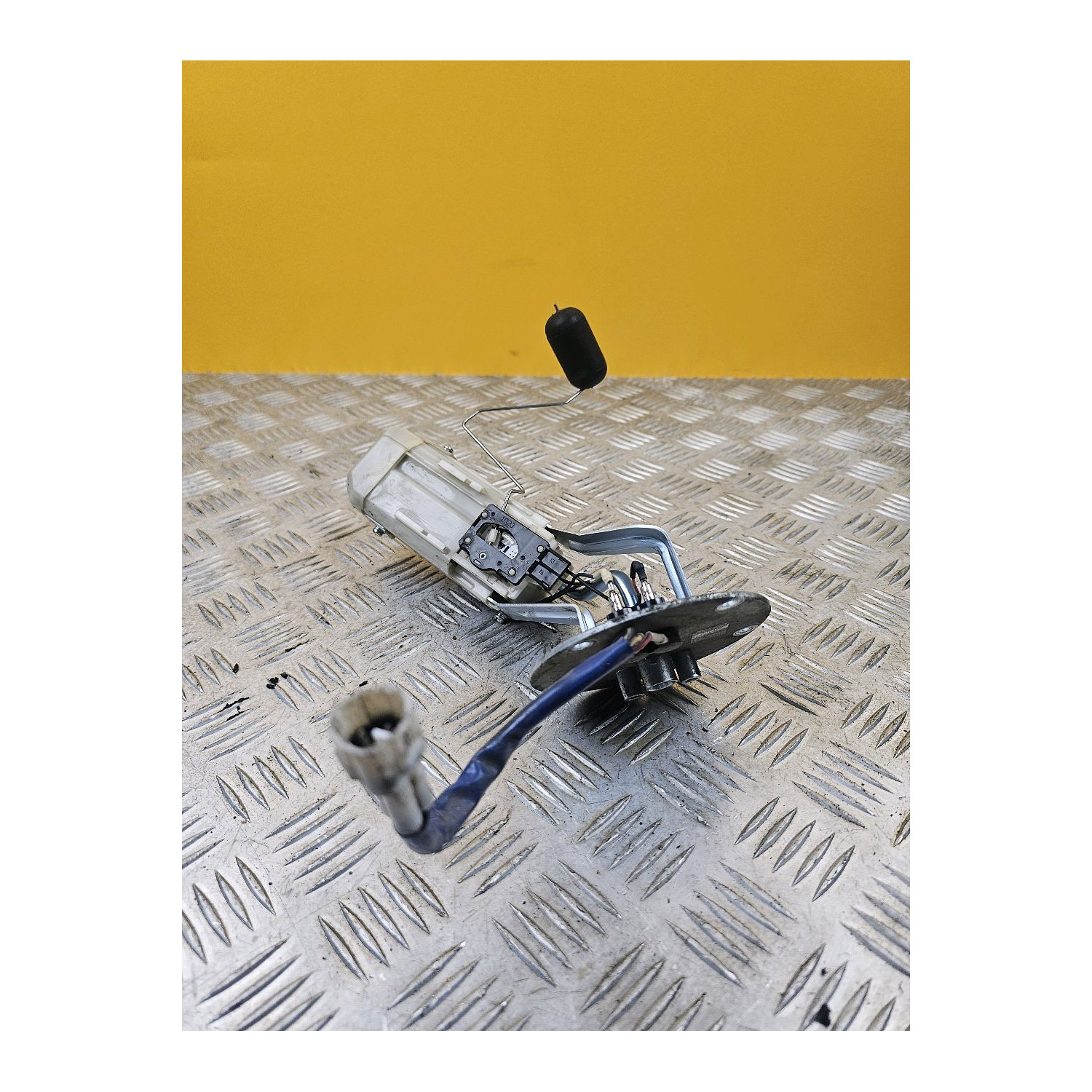 Pompe à essence pour SUZUKI BURGMAN 400 2011
