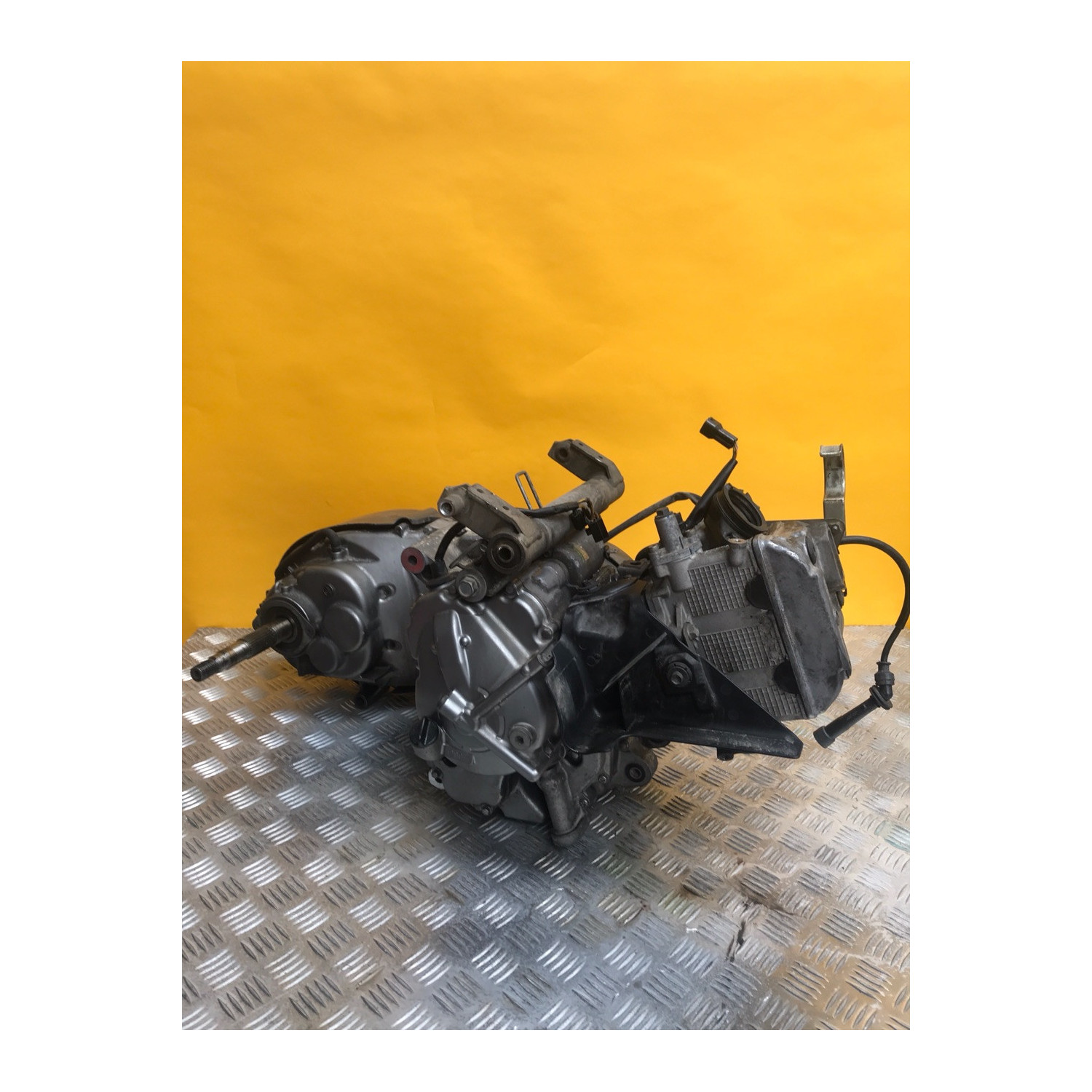 Moteur pour SUZUKI BURGMAN 400 2011