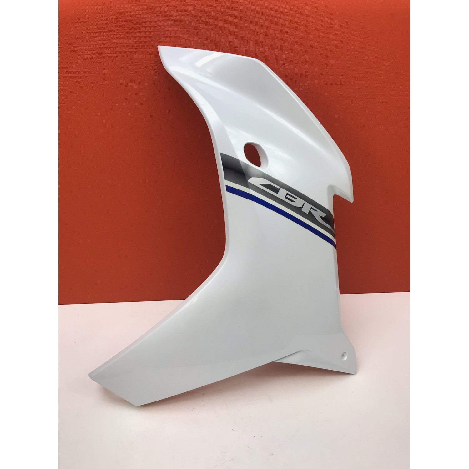 Flanc de carénage gauche pour HONDA CBR F 64321-MGV-D0000