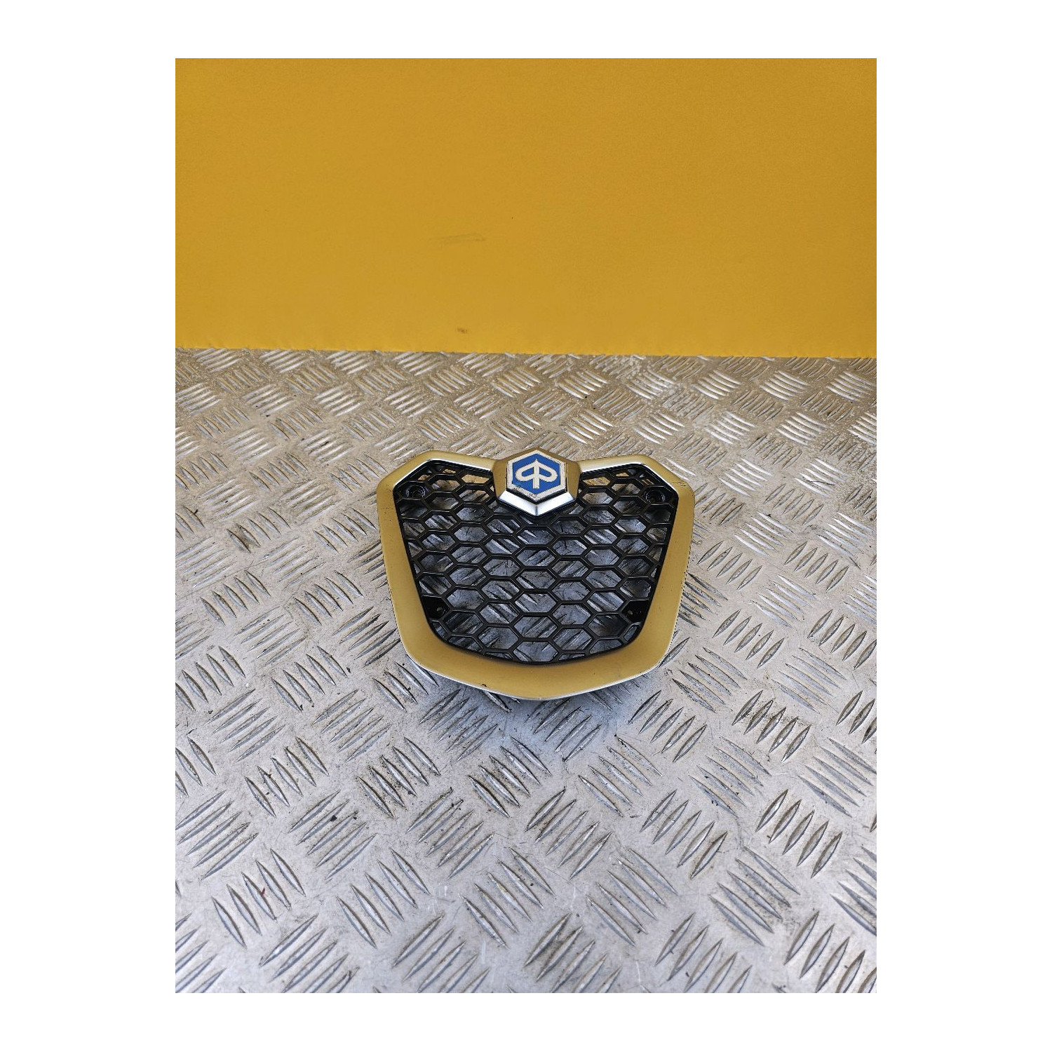 Grille de radiateur pour PIAGGIO MP3 500 LT 2015