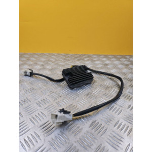 Régulateur de tension pour PIAGGIO MP3 500 LT 2015