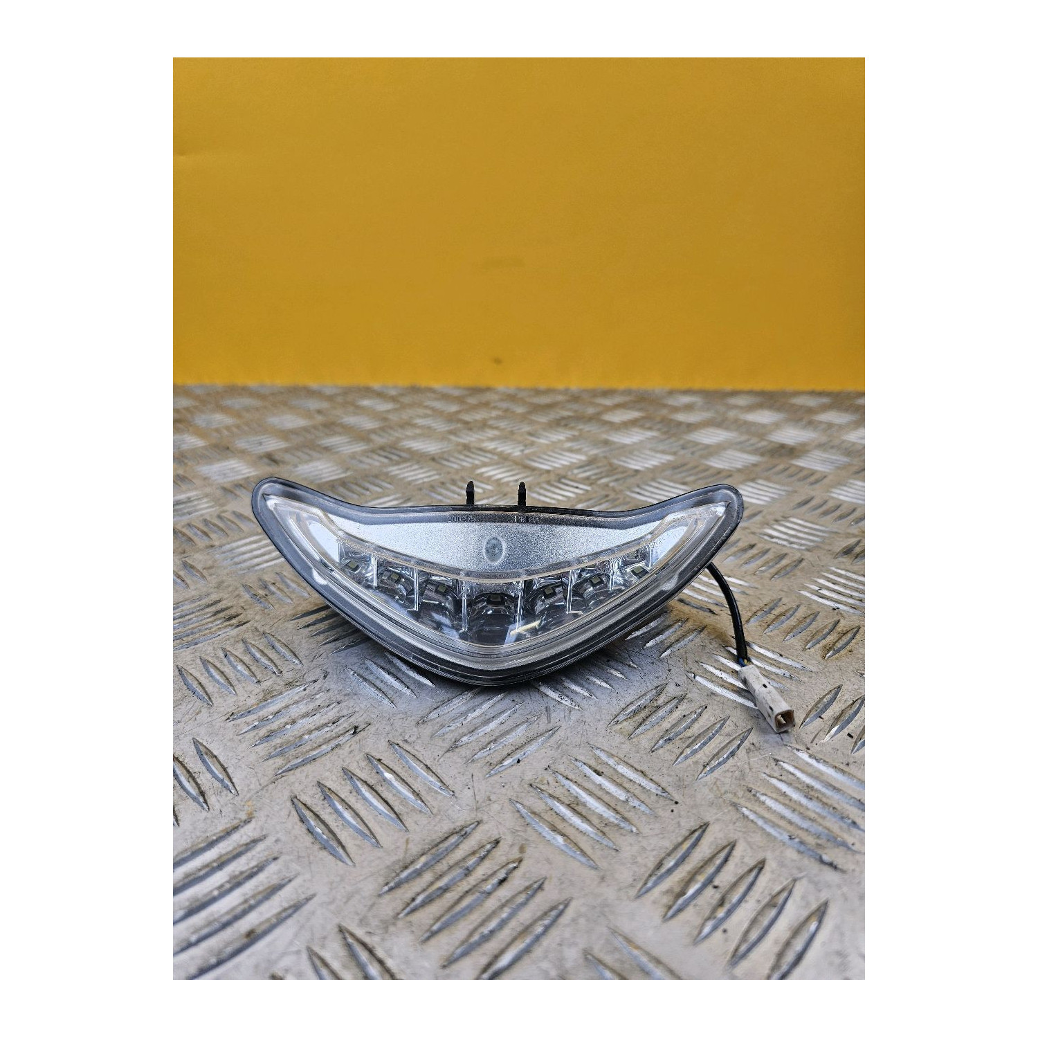 Veilleusse led avant pour PIAGGIO MP3 500 LT 2015