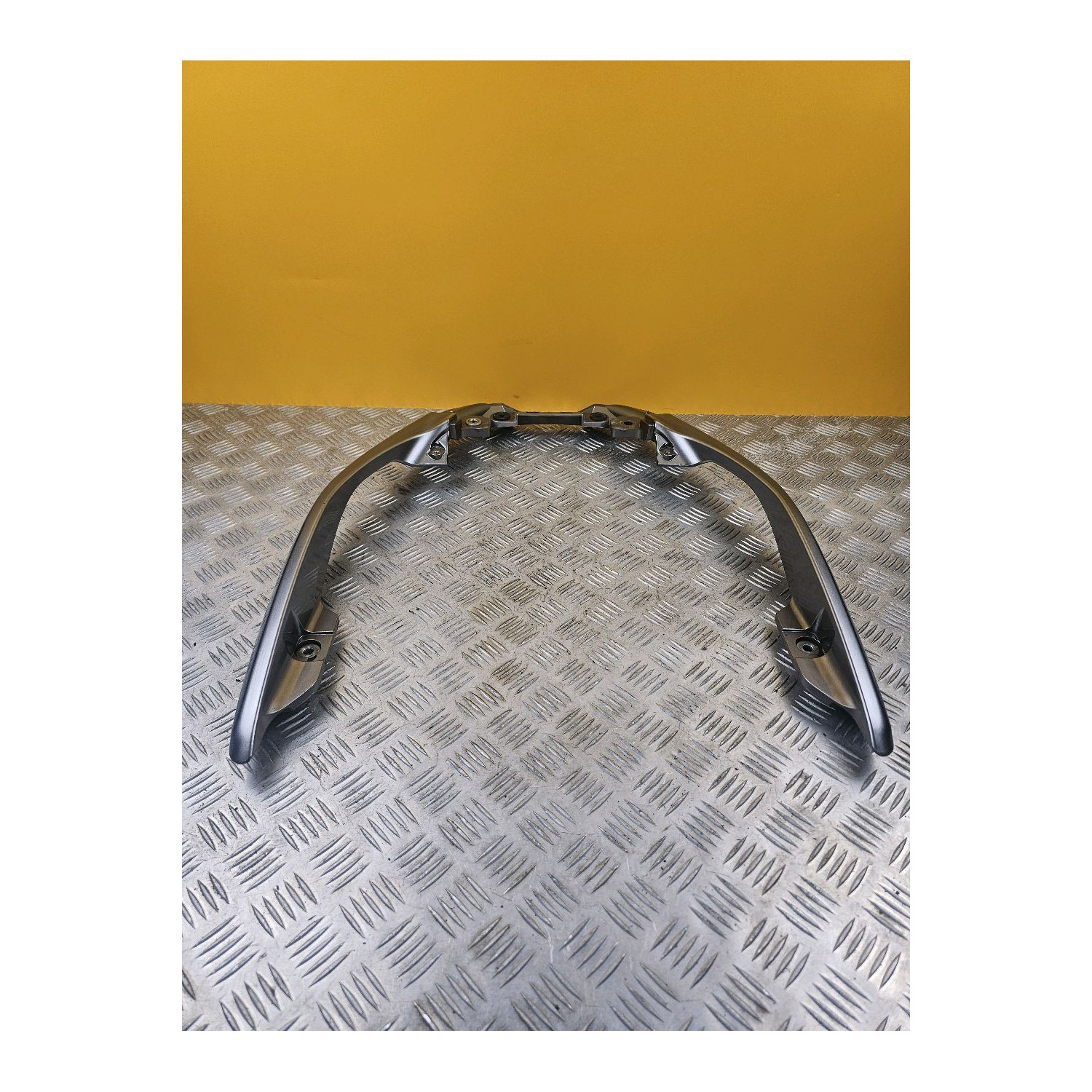 Poignée passager pour SUZUKI BURGMAN 400 2011