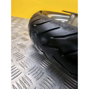Roue avant complete pour SUZUKI BURGMAN 400 2011