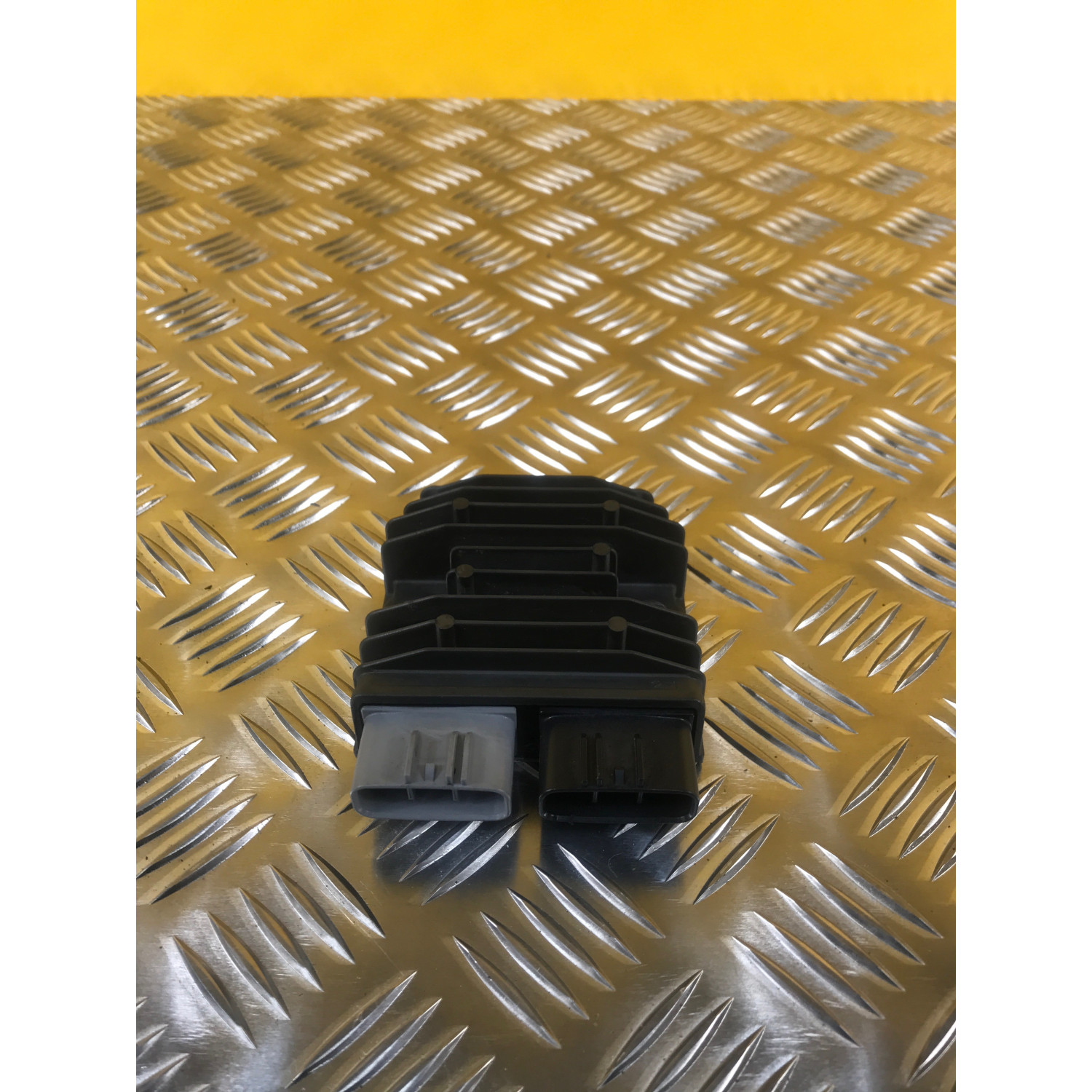 Régulateur de tension pour YAMAHA TRACER 7 2020