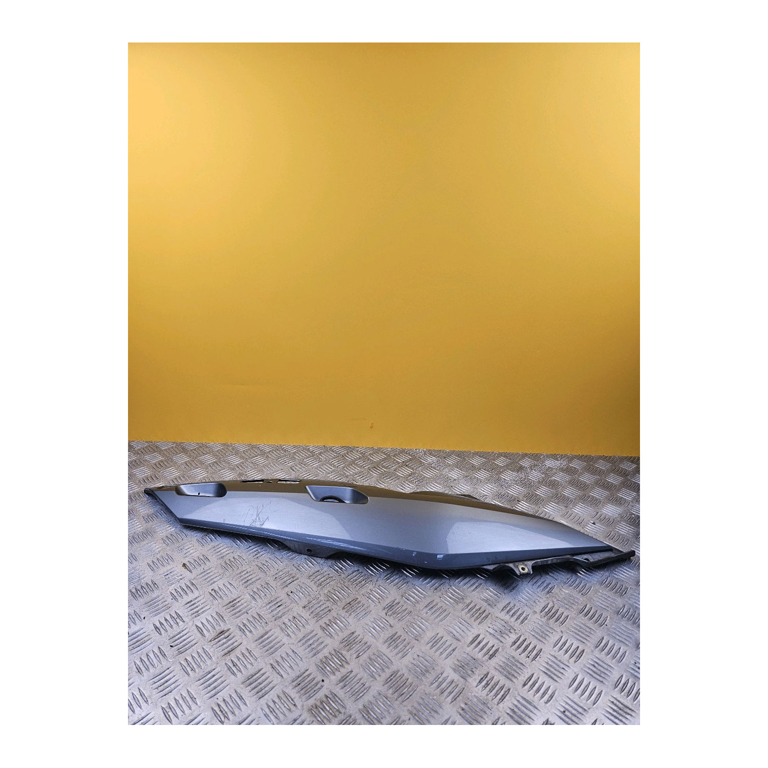 Protection laterale avant droite pour BMW R 1200 RT 2005