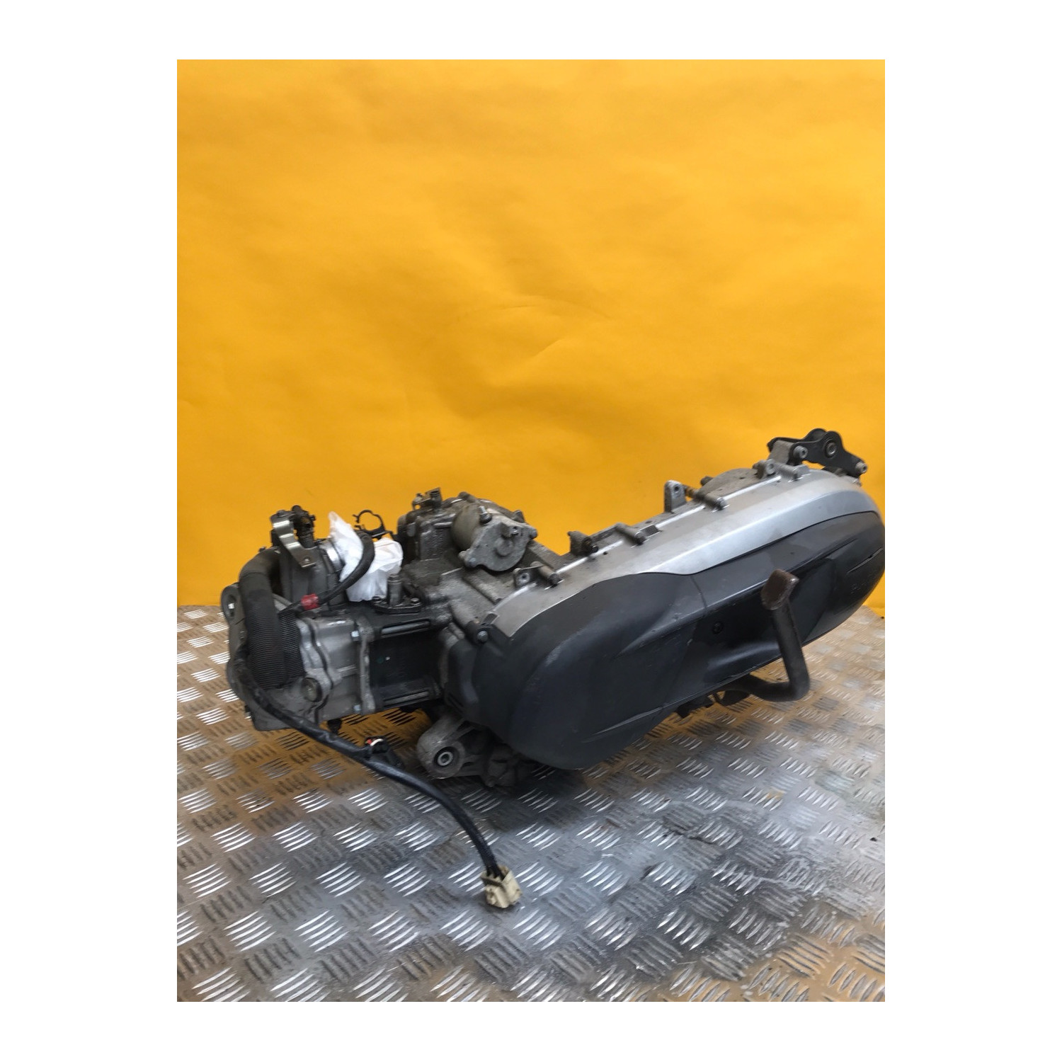 Moteur pour PIAGGIO BEVERLY 350 2014