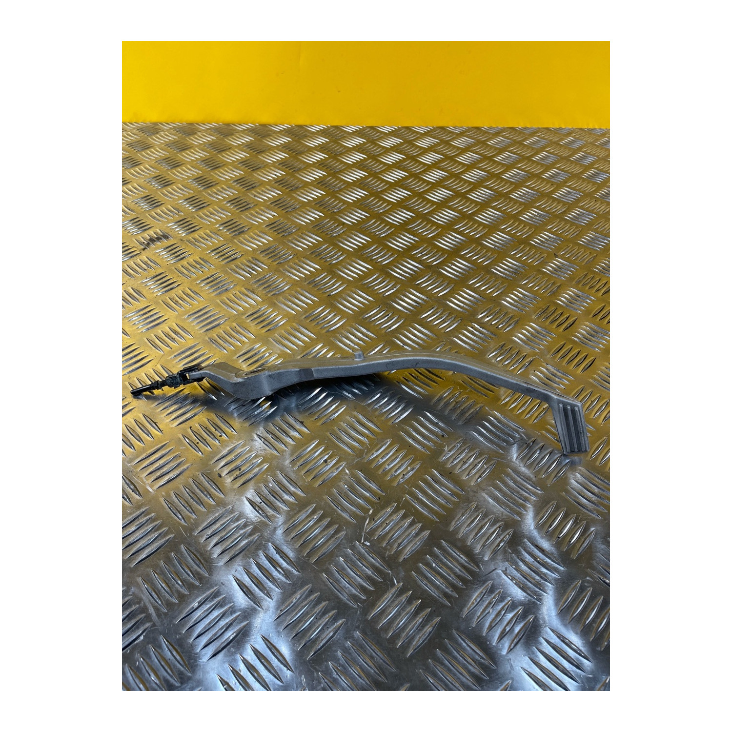 Pédale de frein pour BMW K 1600 GTL 2013 7728226