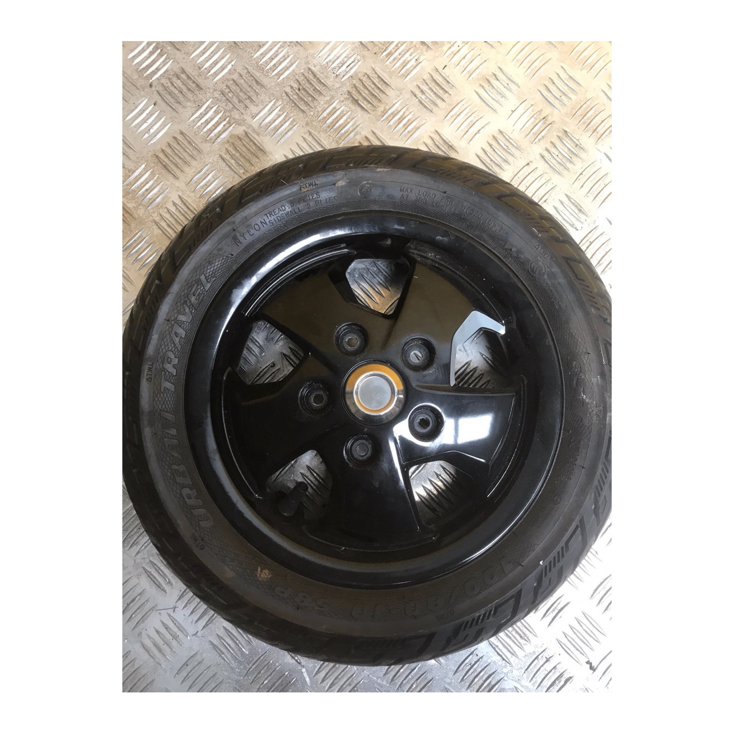 Jante avant pour PIAGGIO ONE 1 125 2022